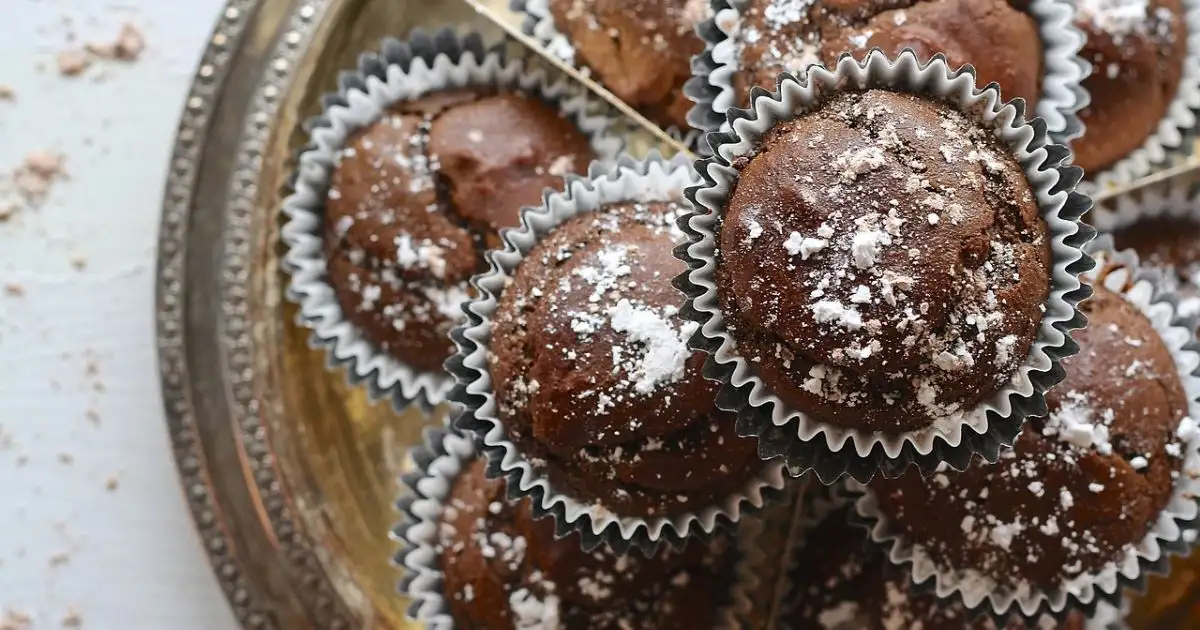 Easy Vegan Vanilla Cupcakes